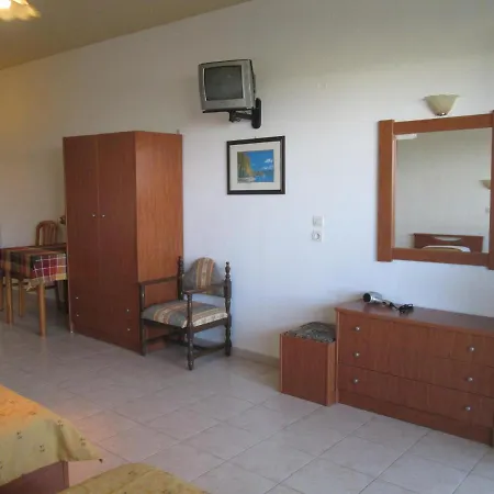 Faliraki Star Studios Apartment