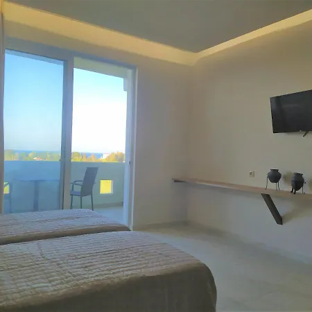 Faliraki Star Studios Apartment